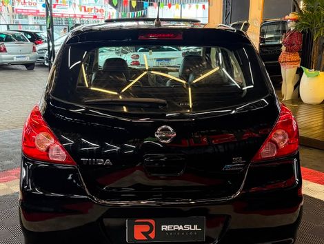 Nissan TIIDA SL 1.8/1.8 Flex 16V Aut.