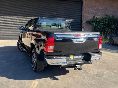 Toyota Hilux CD SRX 4x4 2.8 TDI 16V Diesel Aut.