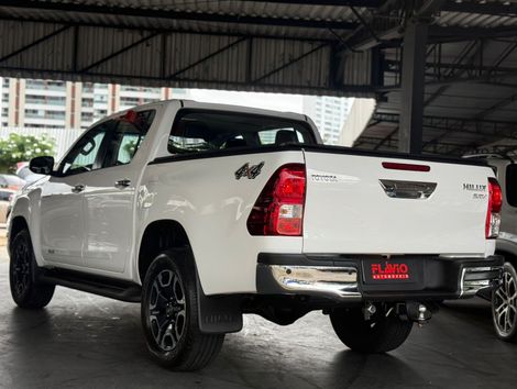 Toyota Hilux CD SRV 4x4 2.8 TDI Diesel Aut.