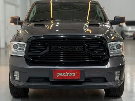 RAM CLASSIC LARAMIE NIGHT ED. 5.7 4X4 Aut.