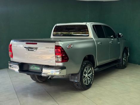 Toyota Hilux CD SRV 4x4 2.8 TDI Diesel Aut.