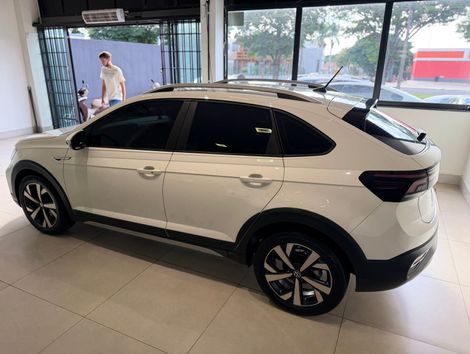 VolksWagen Nivus Highline 1.0 200 TSI Flex Aut.