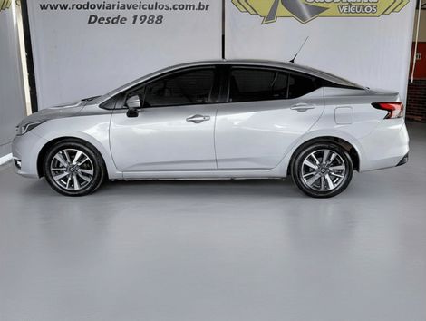 Nissan VERSA Advance 1.6 16V Flex Aut.