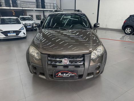 Fiat Strada Adventure 1.8/ 1.8 LOCKER Flex CE