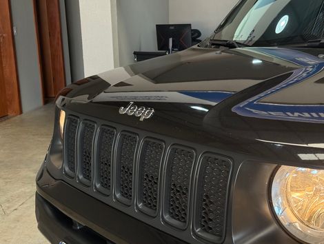 Jeep Renegade Sport 1.8 4x2 Flex 16V Aut.