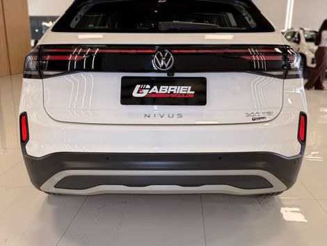 VolksWagen Nivus Highline 1.0 200 TSI Flex Aut.