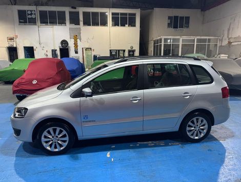 VolksWagen SPACEFOX  TREND I MOTION 1.6 T. Flex 8V