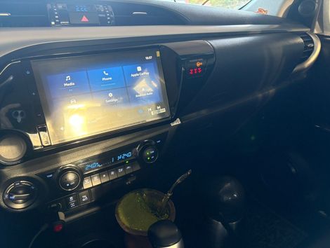 Toyota Hilux CD SR 4x4 2.8 TDI Diesel Aut.