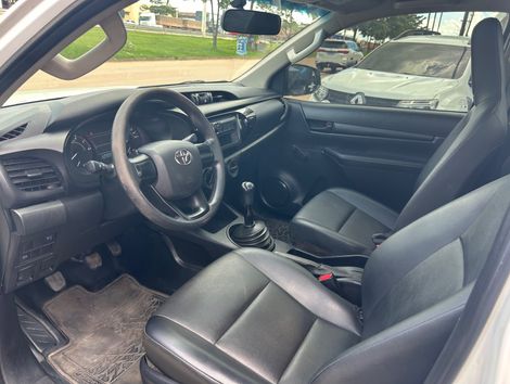 Toyota Hilux CS 4x4 2.8 TDI Diesel Mec.