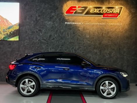 Audi Q3 SPB Perf. Black 2.0 TFSI Tipt. Quat.