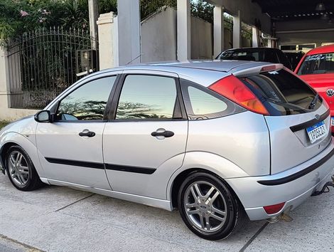 Ford Focus 2.0 16V/ 2.0 16V Flex 5p