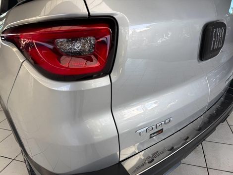 Fiat Toro Freedom 1.8 16V Flex Aut.