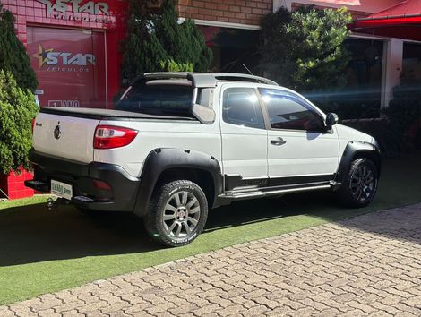 Fiat Strada Adventure1.8/ 1.8 LOCKER Flex CD