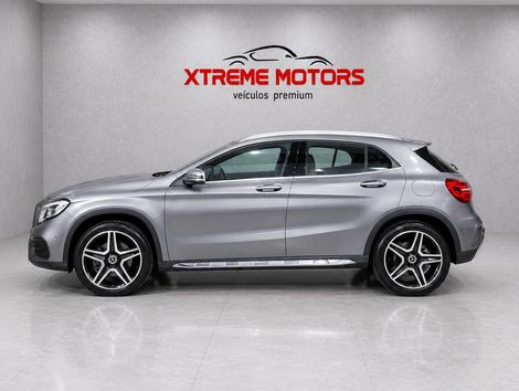 Mercedes GLA 250 Sport 2.0 TB 16V 4x2  211cv Aut.