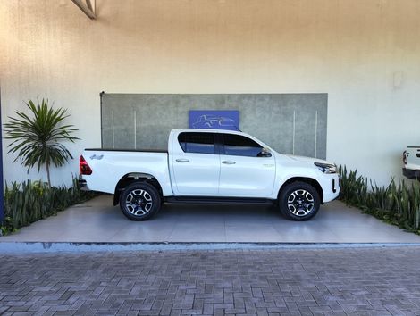 Toyota Hilux CD SRX 4x4 2.8 TDI 16V Diesel Aut.