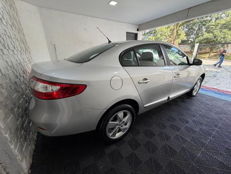 Renault FLUENCE Sed. Dynamique 2.0 16V FLEX Aut.