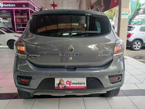 Renault SANDERO STEPWAY Flex 1.6 16V 5p