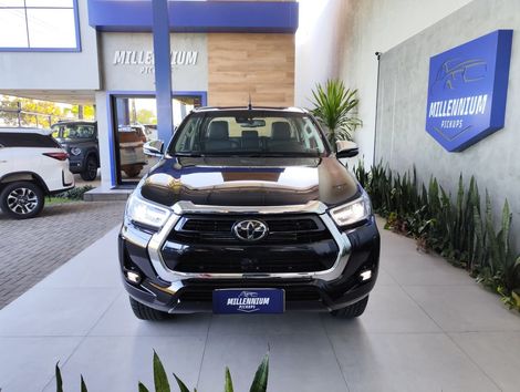 Toyota Hilux CD SRX 4x4 2.8 TDI 16V Diesel Aut.