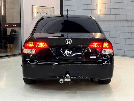 Honda Civic Sedan LXS 1.8/1.8 Flex 16V Mec. 4p