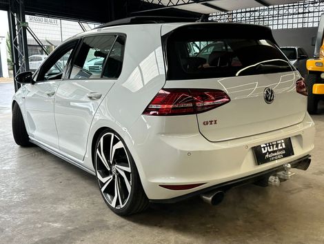 VolksWagen Golf GTi 2.0 TSI 220cv Aut.