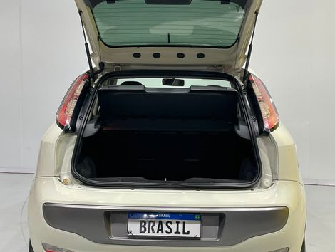Fiat Punto ESSENCE Dualogic 1.6 Flex 16V 5p