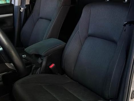 Toyota Hilux CD SR 4x4 2.8 TDI Diesel Aut.