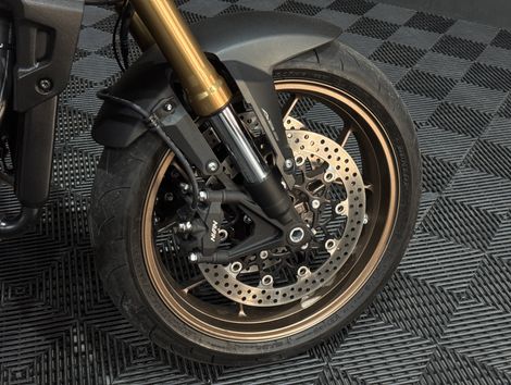 HONDA CB 650R