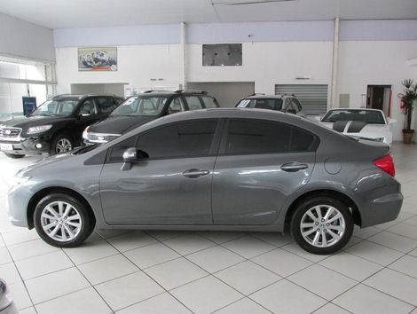 Honda Civic Sedan LXR 2.0 Flexone 16V Aut. 4p