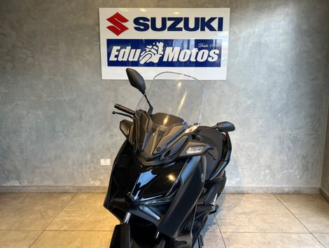 YAMAHA XMAX 250 CONNECTED 
