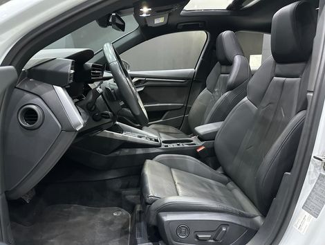 Audi A3 Sed.Perf. Black 2.0 TFSI S-tr. (Hib.)