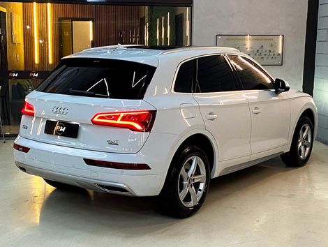 Audi Q5 Ambiente 2.0 TFSI Quattro S tronic
