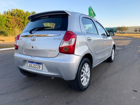 Toyota ETIOS XLS 1.5 Flex 16V 5p Mec.