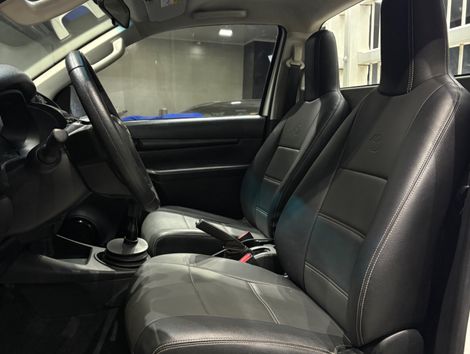 Toyota Hilux CS 4x4 2.8 TDI Diesel Mec.