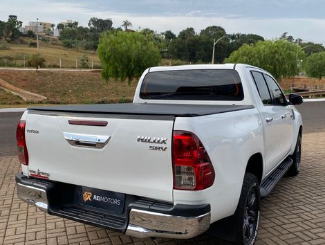 Toyota Hilux CD SRV 4x2 2.7 Flex 16V Aut.