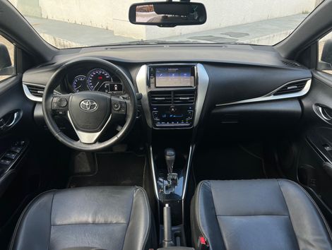 Toyota YARIS XLS Connect 1.5 Flex 16V 5p Aut.