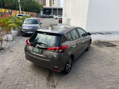 Toyota YARIS XLS Connect 1.5 Flex 16V 5p Aut.