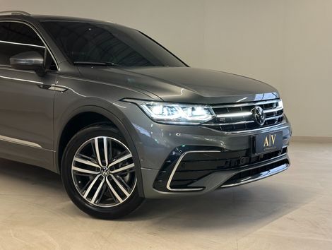 VolksWagen TIGUAN Allspac R-Line 300 TSI 2.0 