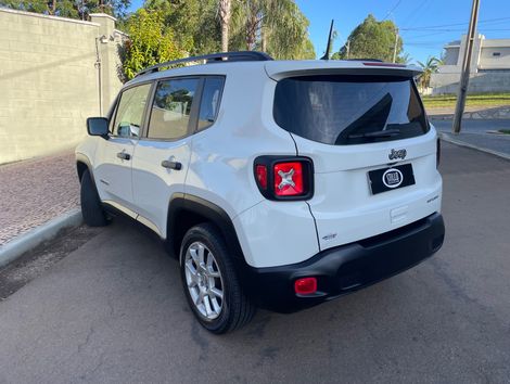 Jeep Renegade Sport 1.8 4x2 Flex 16V Aut.