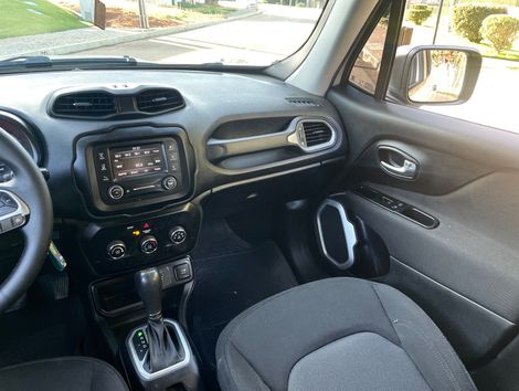 Jeep Renegade Sport 1.8 4x2 Flex 16V Aut.