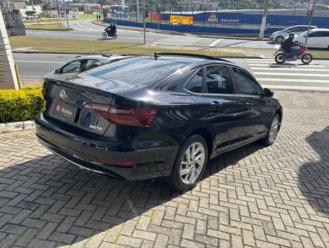 VolksWagen JETTA Comfort. 250 TSI 1.4 Flex 16v Aut.