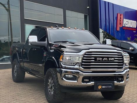 RAM 3500 LIMITED LONGHORN 6.7 TB CD Diesel