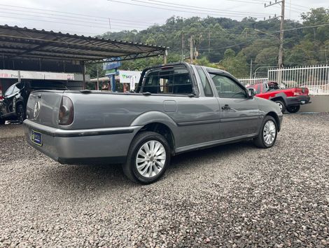VolksWagen Saveiro FUN 1.8 99cv/ City e S.Surf  1.6