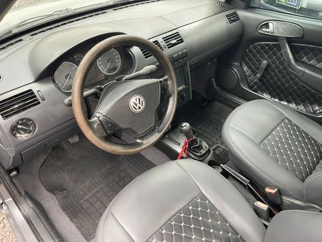 VolksWagen Saveiro FUN 1.8 99cv/ City e S.Surf  1.6