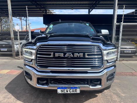 RAM 3500 LARAMIE 6.7 TB CD 4x4 Diesel