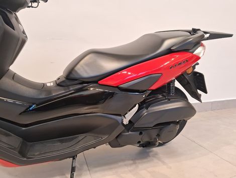 YAMAHA NMAX Connected 160 ABS