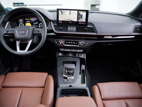 Audi Q5 SB P Black. 2.0 TFSIe S.Tr. Qt (Hib.)