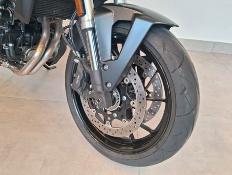 SUZUKI GSX-8S