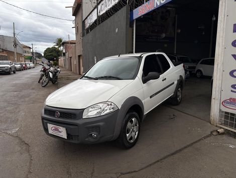 Fiat Strada Working HARD 1.4 Fire Flex 8V CD