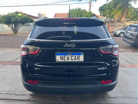 Jeep COMPASS LONGITUDE 2.0 4x2 Flex 16V Aut.