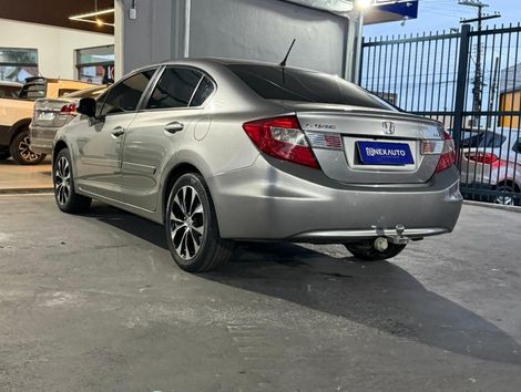 Honda Civic Sedan LXS 1.8/1.8 Flex 16V Aut. 4p